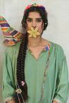 Buy_Swatti Kapoor_Green Cotton Embroidery, Beads, Tassels V-neck Mili Checkered Kurta Pant Set 