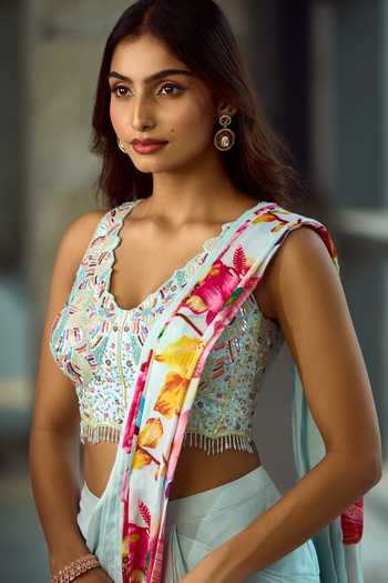 Buy_Samyukta Singhania_Blue Viscose, Silk Beads, Tassels Sweetheart Floral Pattern Pre-draped Saree Set _Online