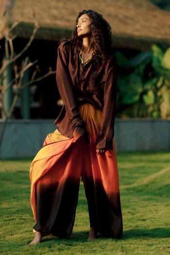 Buy_Ituvana_Multi Color Silk Collared Arka Sunset Ombre Shirt And Pant Set 