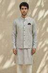 Buy_Bubber Couture_White Cotton Zeta Printed Bundi _at_Aza_Fashions