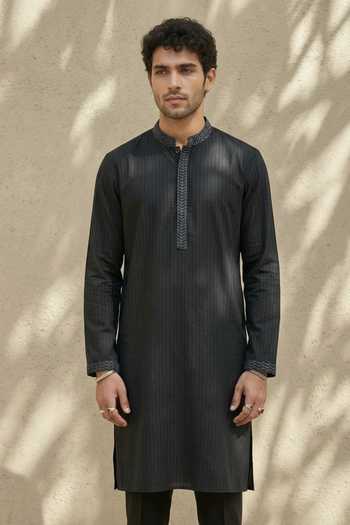 Buy_Bubber Couture_Black Silk, Cotton Embroidery Chevron Pintucked Kurta Set _Online_at_Aza_Fashions