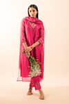 Buy_Tatwa_Pink Chanderi Embroidery V-neck Resham Kurta Set _at_Aza_Fashions