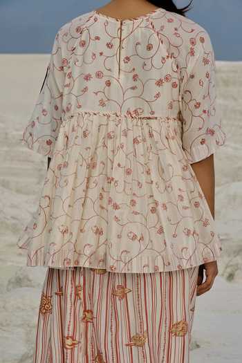 Ahmev_Ivory Cotton, Chanderi Round Neck Taya Raglan Top _Online_at_Aza_Fashions
