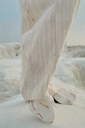 Shop_Ahmev_Ivory Cotton, Chanderi V-neck Than Stripe Pattern Bustier  _Online_at_Aza_Fashions