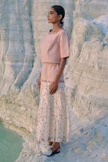Buy_Ahmev_Ivory Cotton, Chanderi Lace Round Neck Su Pan Quilted Top _Online_at_Aza_Fashions