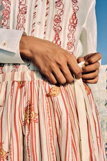 Buy_Ahmev_Red Cotton, Chanderi Beads, Tassels Htami Drawstring Panelled Skirt 