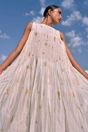 Ahmev_Ivory Cotton, Chanderi Foil Printing Boat Neck Lay Ruched Dress _Online_at_Aza_Fashions