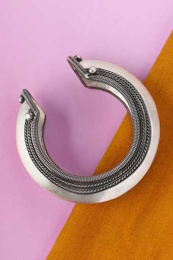 Buy_Mero Jewellery_Silver Plated Handmade Adjustable Designer Bangle _at_Aza_Fashions
