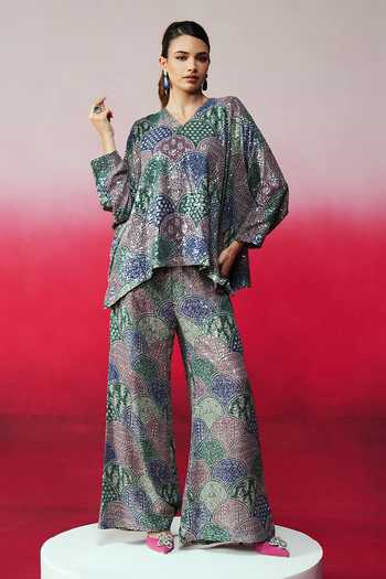 Rainas_Multi Color Georgette Sequins V-neck Pukkar Work Top And Pant Set _at_Aza_Fashions