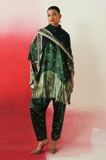 Shop_Rainas_Green Velvet Mandarin Collar Printed Kaftan Pant Set _Online_at_Aza_Fashions