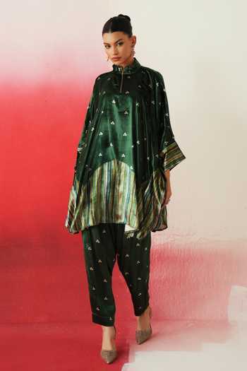 Buy_Rainas_Green Velvet Mandarin Collar Printed Kaftan Pant Set 