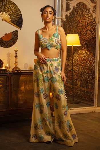 Shop_Vandana Sethi_Blue Organza Beads, Zari, Metallic Thread Square Neck Kurta Set With And Work _Online_at_Aza_Fashions