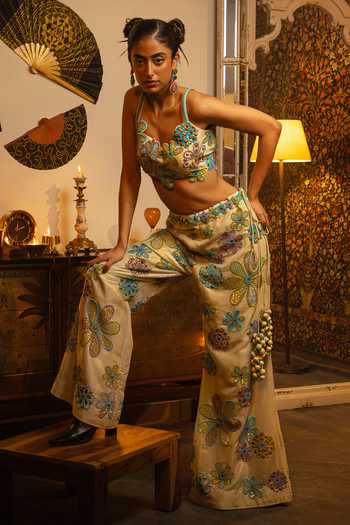 Vandana Sethi_Blue Organza Beads, Zari, Metallic Thread Square Neck Kurta Set With And Work _at_Aza_Fashions