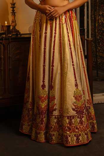 Vandana Sethi_Gold Silk Embroidery, Sequins, Mirrors Round Neck Raw Lehenga Set _Online_at_Aza_Fashions