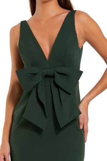 Mac Duggal_Green Crepe Bows V-neck Oversized Dress _Online_at_Aza_Fashions