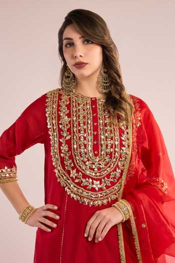 Shop_saina kapoor_Red Organza, Chanderi Gota Patti Round Neck And Kurta Set With Dupatta _Online_at_Aza_Fashions
