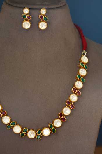 Buy_Mero Jewellery_Green Stones Geometric Cutwork Necklace Set _Online_at_Aza_Fashions