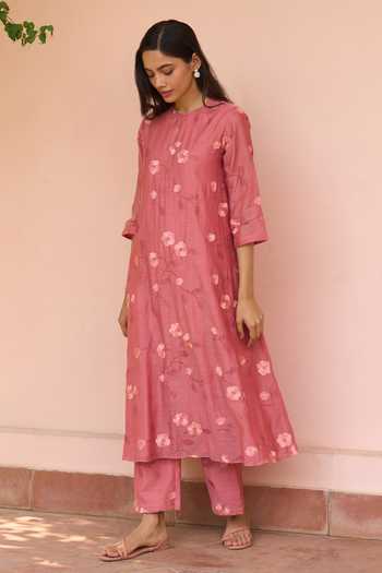 Vaayu_Pink Muslin Embroidery Round Neck Hibiscus Cotton Kurta And Pant Set _Online_at_Aza_Fashions
