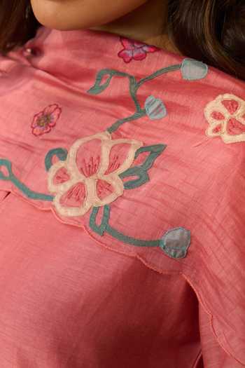 Buy_Vaayu_Pink Muslin Applique Round Neck Hibiscus Cotton Kurta Set 