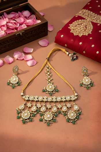 Shop_ChhavI'S Jewels_Green Pearls, Stones Kundan Embellished Necklace Set _at_Aza_Fashions
