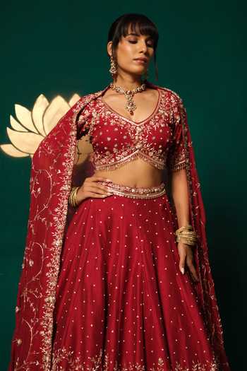 Niloufer By Aasif Ally_Red Silk, Tissue Embroidery, Sequins V-neck Zardozi And And Dupptta Lehenga Set _Online_at_Aza_Fashions