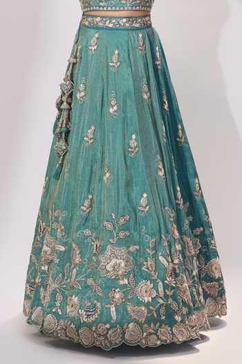 Samyukta Singhania_Green Tissue Embroidery, Zari, Sequins Sweetheart Neck Floral Lehenga Set _Online_at_Aza_Fashions