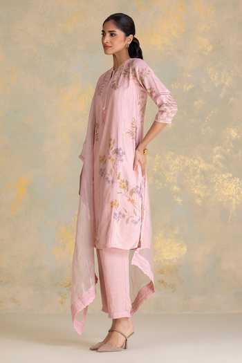 Buy_Kaveri_Pink Linen Zari, Lace Mandarin Collar Botanique Printed Kurta And Pant Set _at_Aza_Fashions