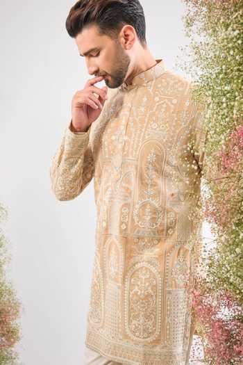 Kasbah_Beige Georgette Embroidery Kashmiri Thread Work Short Kurta _Online_at_Aza_Fashions