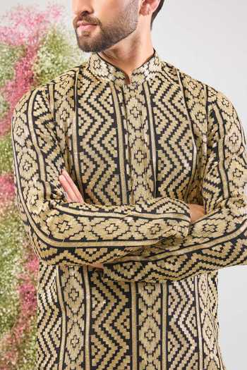 Buy_Kasbah_Gold Georgette Sequins Geometrical Pattern Short Kurta _Online_at_Aza_Fashions
