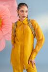 Buy_Parul And Preyanka_Yellow Organza, Crepe Fabric Flowers Collared, Daisy Embroidered Bolero Pant Set _Online_at_Aza_Fashions