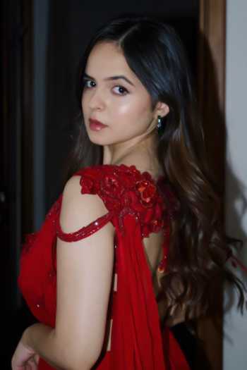 Buy_Shreeka_Red Organza, Georgette Sequins, Beads, Stones, Cut Pre-draped Saree With Blouse 