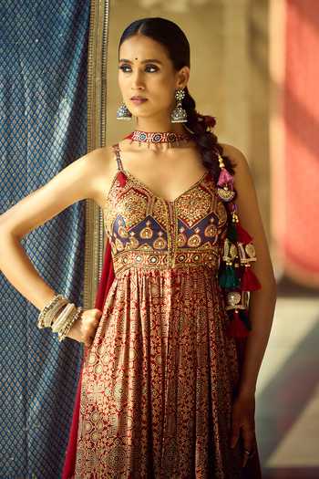 Samyukta Singhania_Maroon Satin, Viscose, Modal, Chinon Embroidery, Printed Kurta And Palazzo Set _at_Aza_Fashions