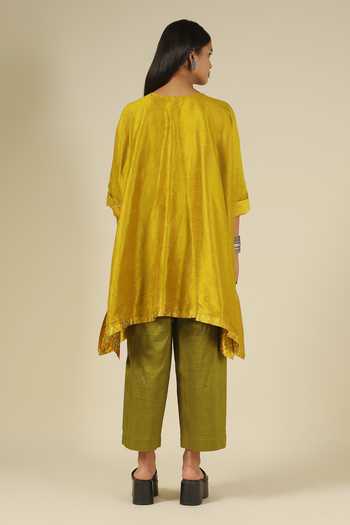 Shop_LATHA PUTTANNA_Gold Silk Embroidery, Sequins Split V-neck Kurta And Trouser Set _at_Aza_Fashions