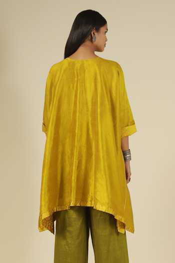 Buy_LATHA PUTTANNA_Gold Silk Embroidery, Sequins Split V-neck Kurta And Trouser Set _Online_at_Aza_Fashions