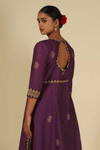 Shop_LATHA PUTTANNA_Gold Silk, Cotton, Chanderi Silk, Organza Embroidery, Zari, Gota Patti Kurta Set _Online_at_Aza_Fashions