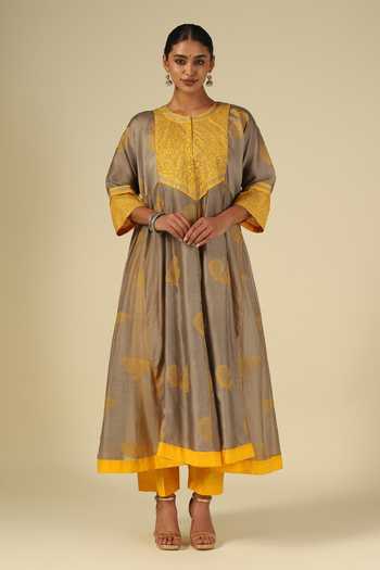 Shop_LATHA PUTTANNA_Silver Cotton, Organza, Chanderi Silk Block Print Kurta Set With Dupatta _Online_at_Aza_Fashions
