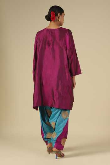 Shop_LATHA PUTTANNA_Magenta Silk Embroidery, Tassels Keyhole Neck, Yes Karnataka Yoke Kurta Set _at_Aza_Fashions