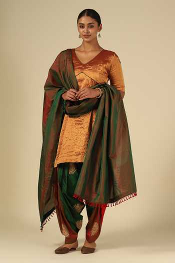 Buy_LATHA PUTTANNA_Gold Silk, Tissue Embroidery, Zari, Stones, Tassels V-neck, Kanchi Kurta Set _at_Aza_Fashions