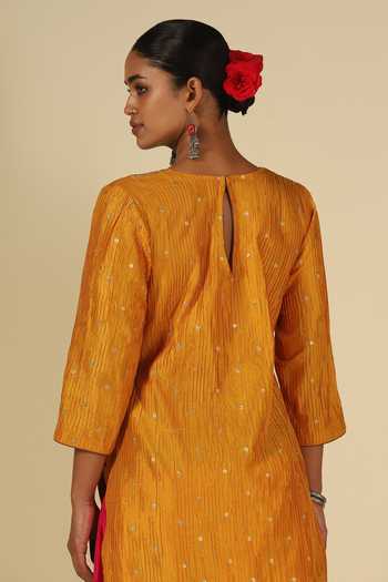 Shop_LATHA PUTTANNA_Yellow Silk Embroidery, Mirrors, Zari V-neck Hand Karnataka Kurta Set 