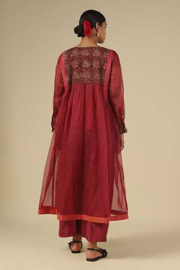 Shop_LATHA PUTTANNA_Red Silk, Organza Embroidery Round Neck, Yes Block Print Kurta And Trouser Set _at_Aza_Fashions