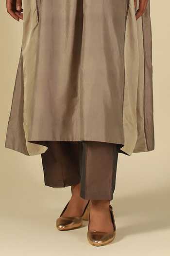 Buy_LATHA PUTTANNA_Gold Silk, Cotton, Satin, Tissue Embroidery Round Neck, Yes Hand Kurta Set 