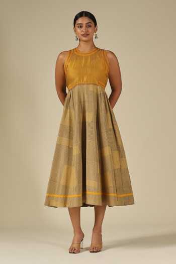 Buy_LATHA PUTTANNA_Mustard Silk Embroidery Round , Keyhole Kadi Print Karnataka Dress _Online_at_Aza_Fashions