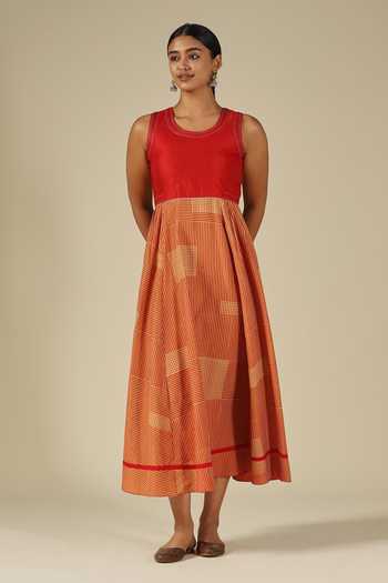 Buy_LATHA PUTTANNA_Red Silk Embroidery Round , Keyhole Thread Dress _Online_at_Aza_Fashions