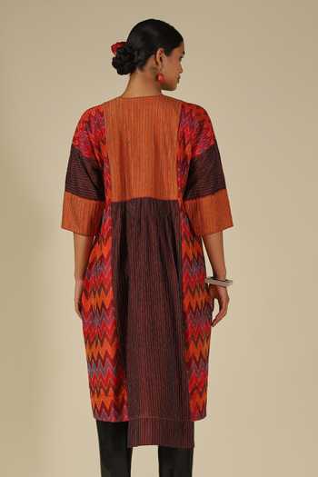 LATHA PUTTANNA_Red Silk Embroidery Round Neck Thread Long Kurta _Online_at_Aza_Fashions