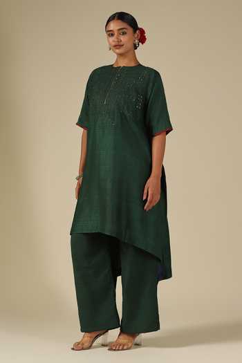 Buy_LATHA PUTTANNA_Green Silk, Cotton Embroidery, Mirrors Round Neck, Yes Asymmetric Kurta Set _Online_at_Aza_Fashions
