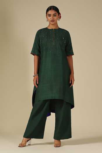 LATHA PUTTANNA_Green Silk, Cotton Embroidery, Mirrors Round Neck, Yes Asymmetric Kurta Set _at_Aza_Fashions
