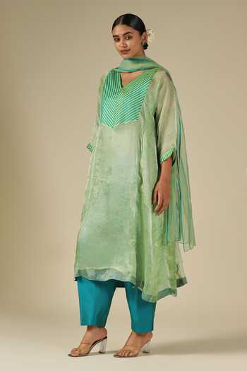 Buy_LATHA PUTTANNA_Mint Silk, Cotton, Organza V-neck, Yes Kurta Set _Online_at_Aza_Fashions