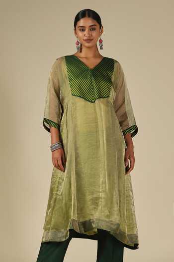 LATHA PUTTANNA_Green Silk, Cotton, Organza, Tissue V-neck Contrast Yoke Kurta Set _Online_at_Aza_Fashions