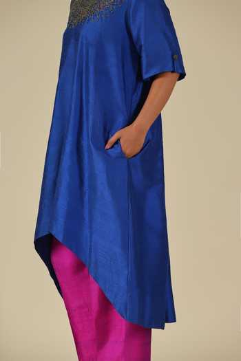 Shop_LATHA PUTTANNA_Blue Silk Beads Round Neck, Yes Embellishment Kurta Set 