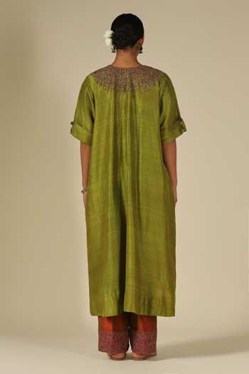 Shop_LATHA PUTTANNA_Olive Green Silk Beads Round Neck Embellished Raw Kurta And Pant Set _at_Aza_Fashions